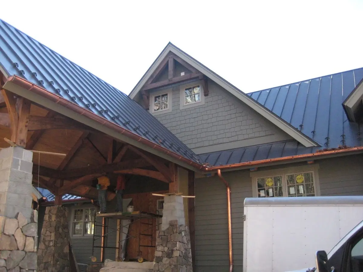 Craftsman Roofing team delivering quality roofing work in Garden Grove